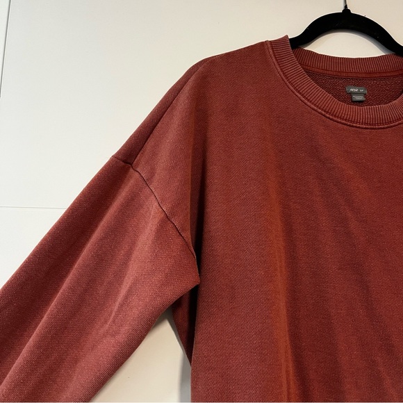 Aerie | Faded Oversized Sweatshirt - Picture 2 of 15